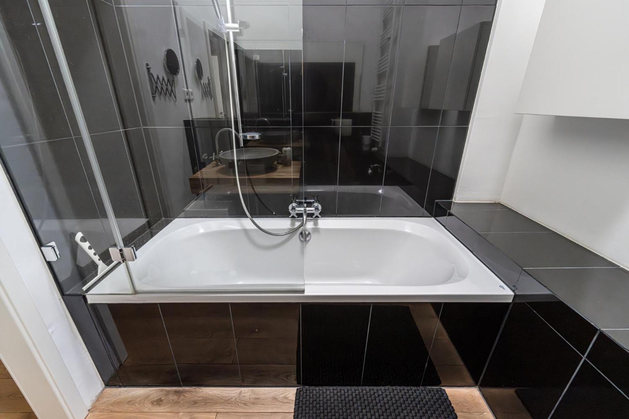 Pempelfort Luxury Townhouse Düsseldorf Eksteriør billede